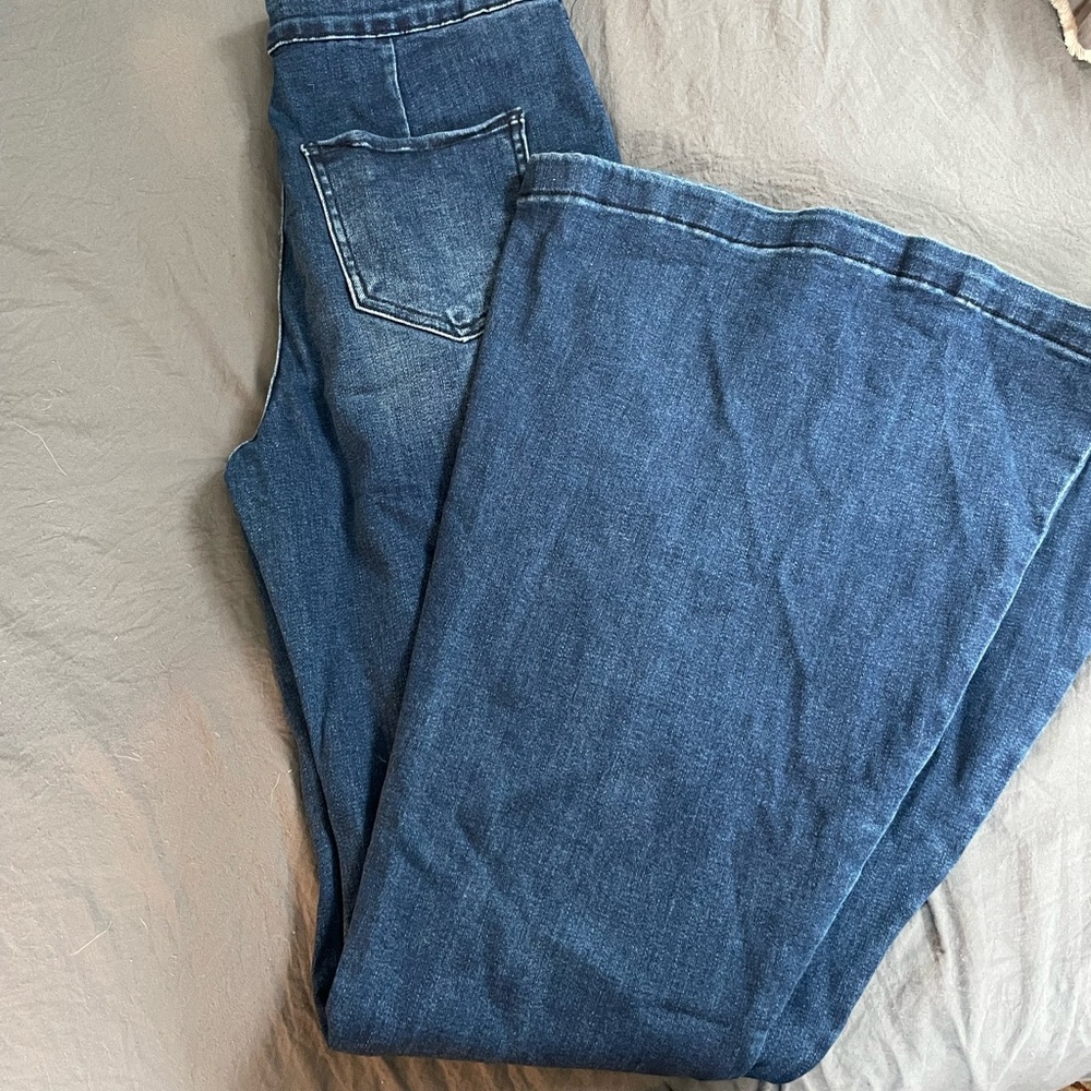 Kancan bell bottoms